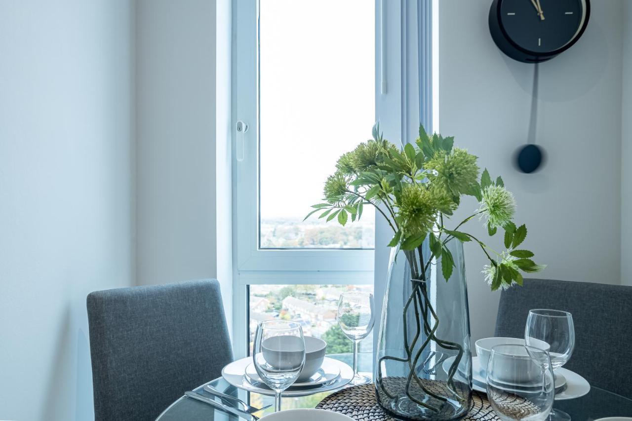 Luxe Apartments Bracknell Near Ascot, Legoland, Windsor, Lexicon - Free Parking & Gym Ngoại thất bức ảnh